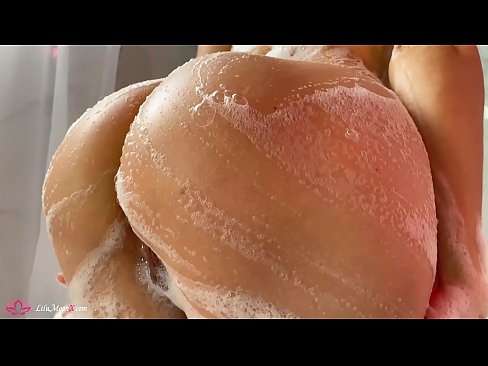 ❤️ O Brunette Masturbate Pussy ma Vibrator i Intense Orgasm i le Ta'ele ️ Rusia porn ️❤